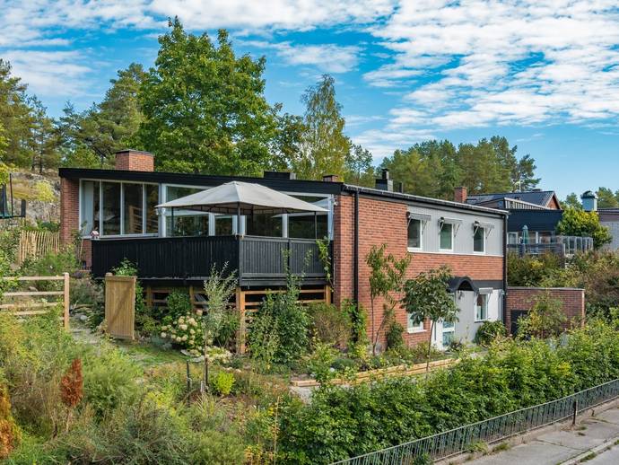 8 rok · 148 m² · Gruvvägen 29