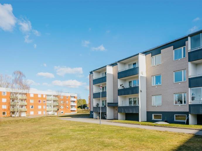 1 rok · 38 m² · Hjelmarsrörsgatan 12B