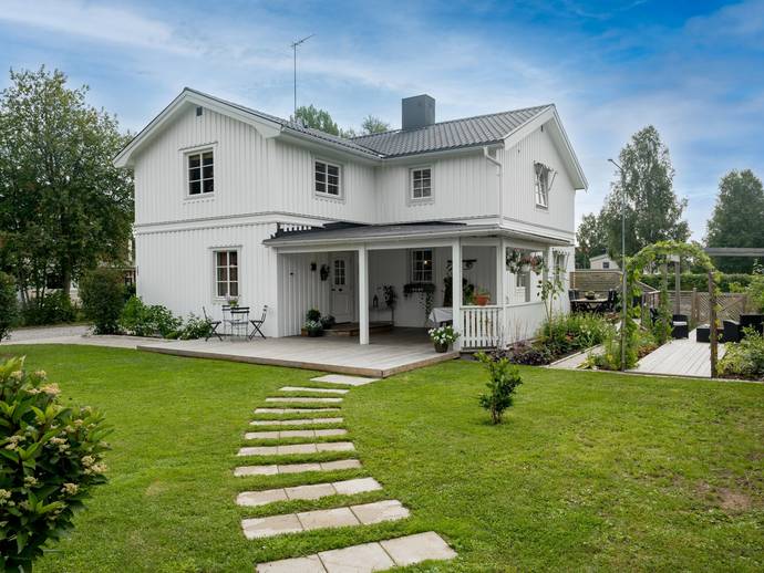 160 m² · Yrkesgatan 3