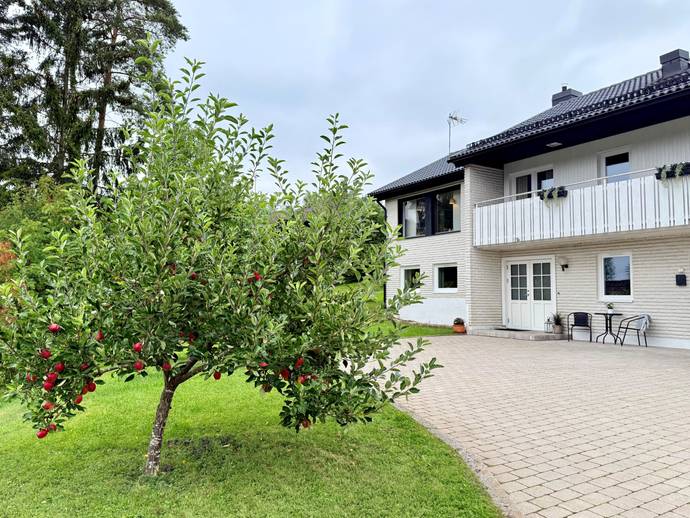 5 rok · 122 m² · Svärdvägen 5