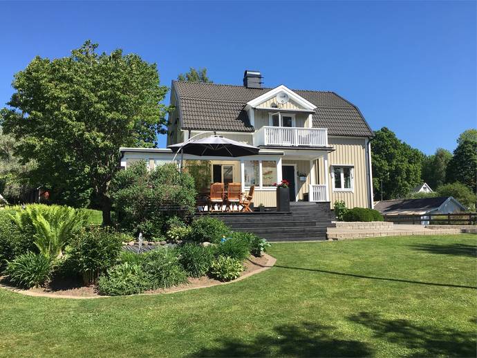 6 rok · 166,9 m² · Trollehöjdsvägen 9
