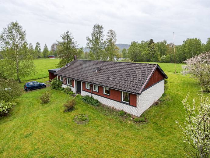 5 rok · 114 m² · Räxed Solglimten 1