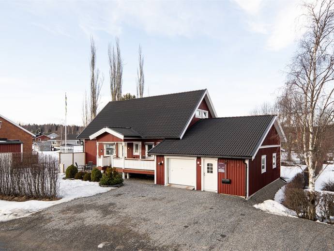 6 rok · 140 m² · Älgvägen 42
