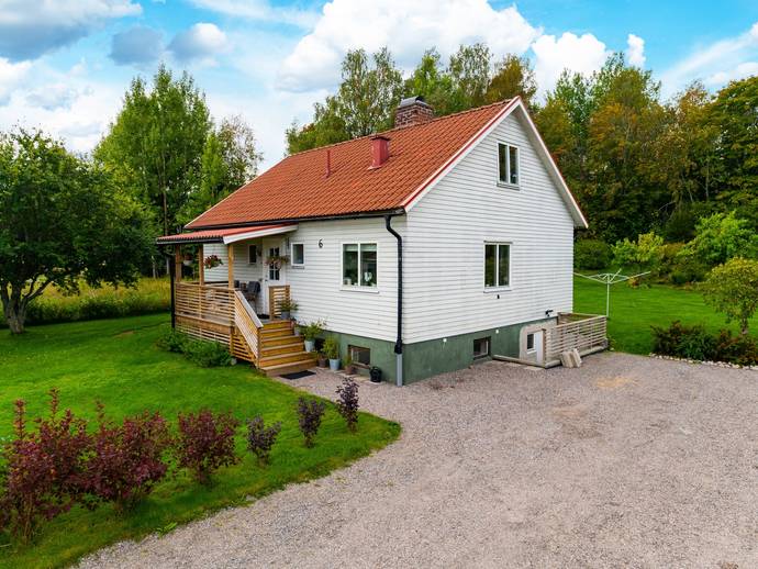 102 m² · Slåttervägen 6