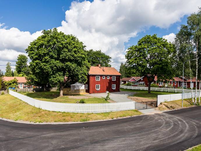 5 rok · 120 m² · Tackjärnsvägen 1