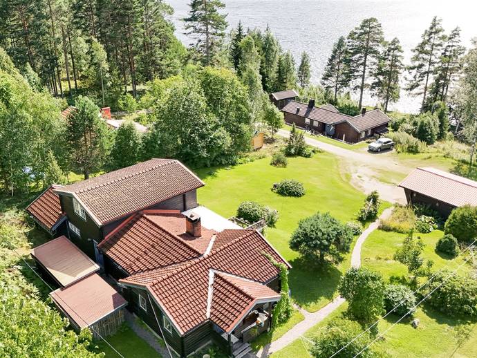 7 rok · 131 m² · Morhagsvägen 76