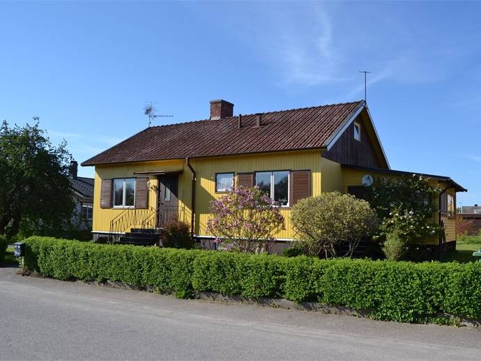6 rok · 73 m² · Hallers Väg 9