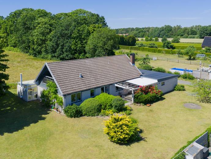 6 rok · 170 m² · Bräknebodavägen 1-3