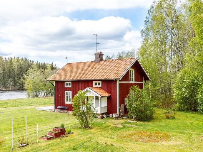 4 rok · 118 m² · Spelartorp