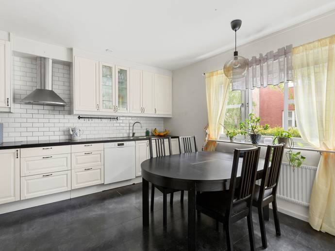 4 rok · 91 m² · Ryttargatan 305