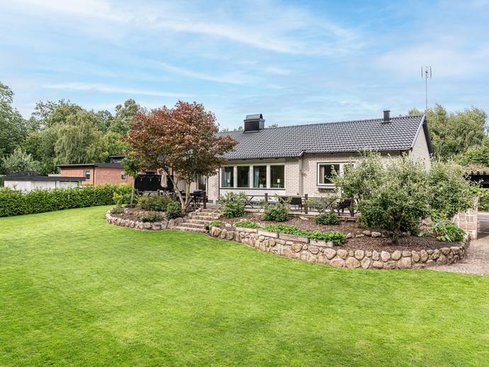 4 rok · 116 m² · Rooska Vägen 13