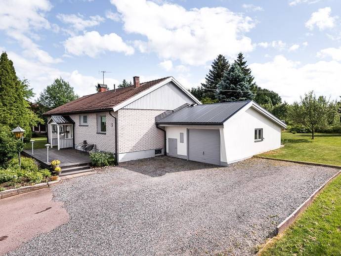 4 rok · 114 m² · Byrängsvägen 5