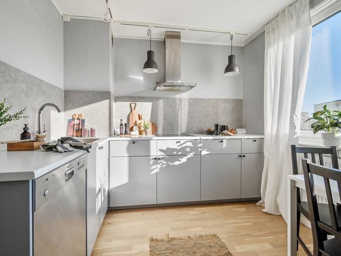1,5 rok · 44 m² · Radarvägen 11