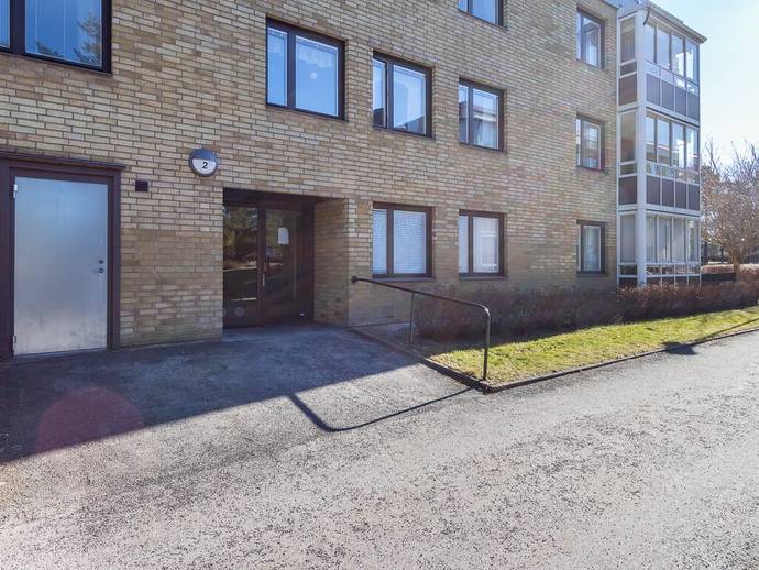 2 rok · 64 m² · Norrbackavägen 2
