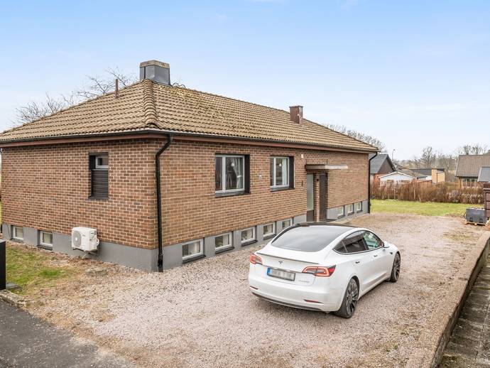 7 rok · 124 m² · Stampavägen 8