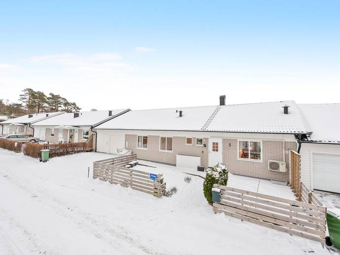 4 rok · 106 m² · Fjällskivlingsvägen 5