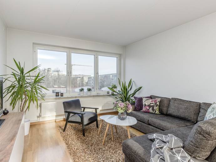 3 rok · 78 m² · Skogsslingan 3, 2tr
