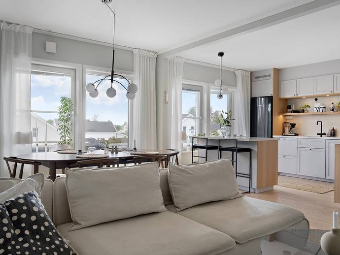 4 rok · 102,9 m² · Jarlavägen 66