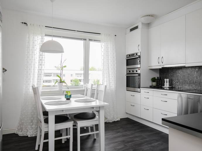 3 rok · 83 m² · Lidåkersgatan 9A