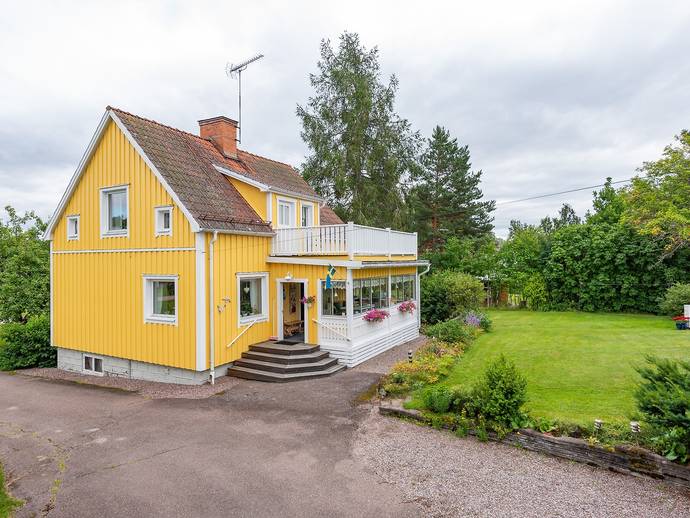 5 rok · 100 m² · Millavägen 4