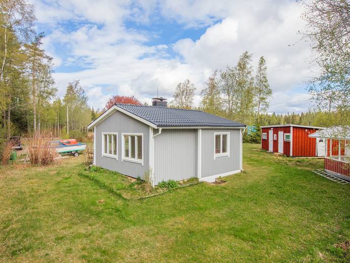 2 rok · 45 m² · Risbro 20