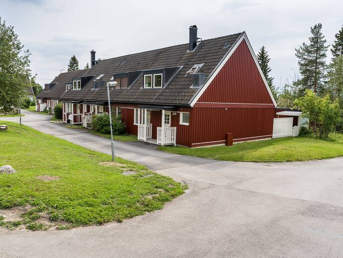 4 rok · 111 m² · Tolvmansvägen 2