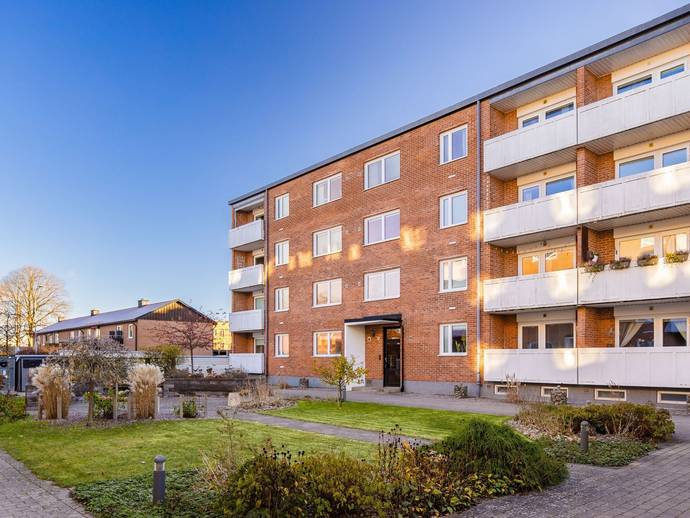 2 rok · 58,5 m² · Karlagatan 26A
