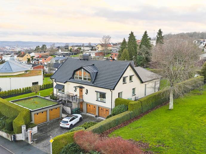 7 rok · 290 m² · Björnebergsvägen 53
