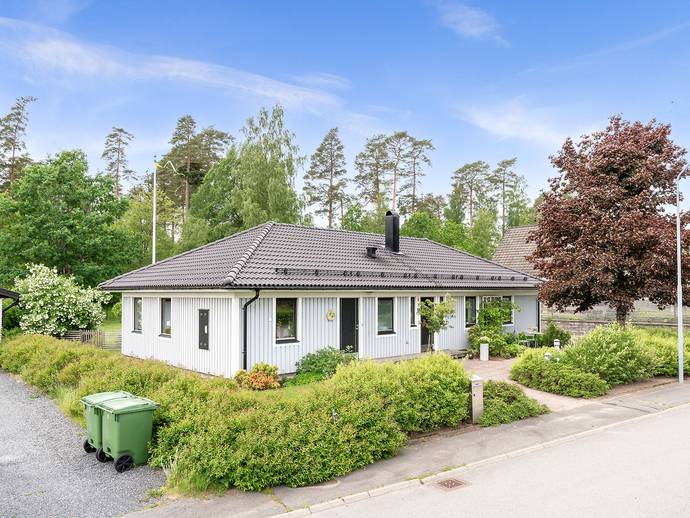 6 rok · 175 m² · Rosengatan 18