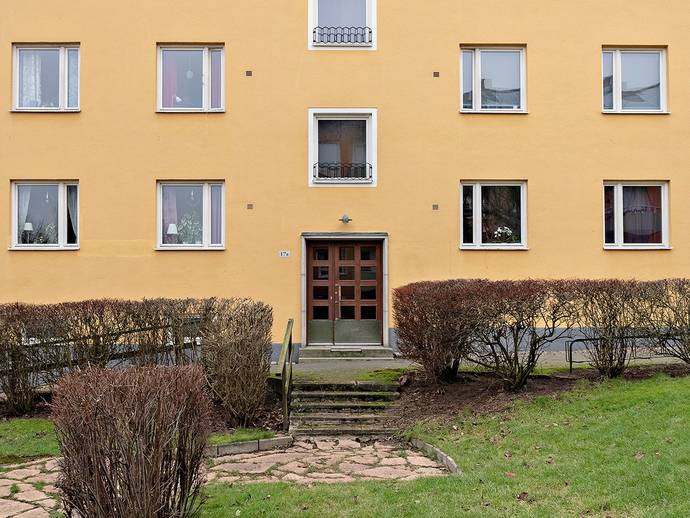 1 rok · 38 m² · Näsbychaussén 17B