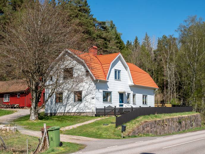 6 rok · 150 m² · Förläggarevägen 61
