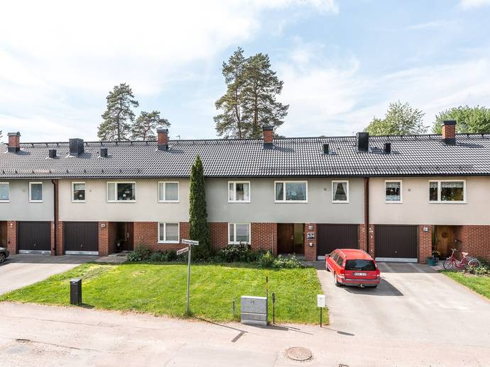 4 rok · 111,5 m² · Granvägen 24B