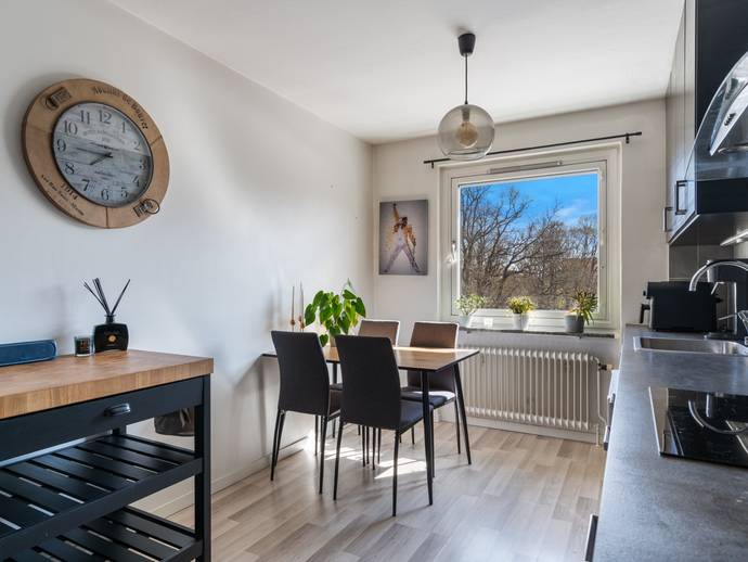 1 rok · 42 m² · Fogdegatan 3C