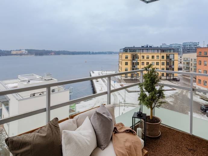 4 rok · 103 m² · Finnboda Varvsväg 14B