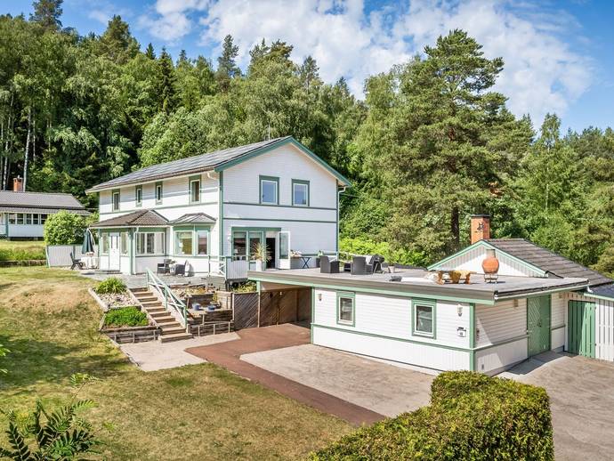 6 rok · 230 m² · Karlsarvet Sågvägen 10