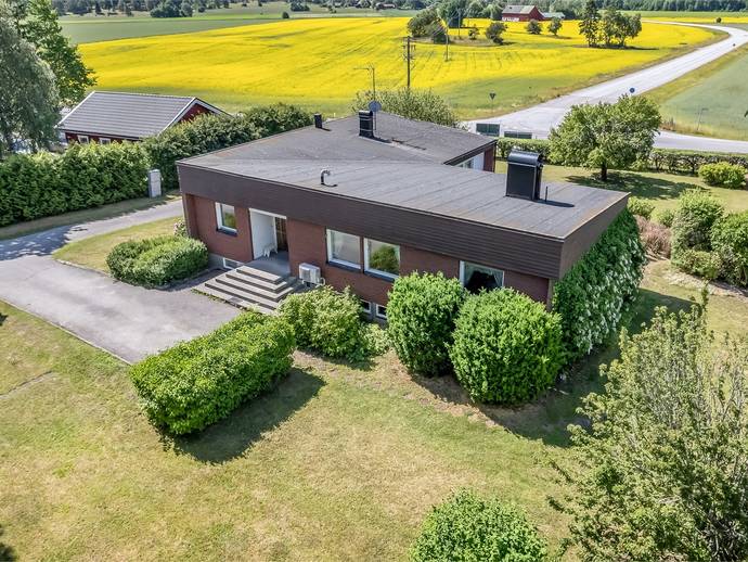 7 rok · 127 m² · Kyrkbyvägen 28