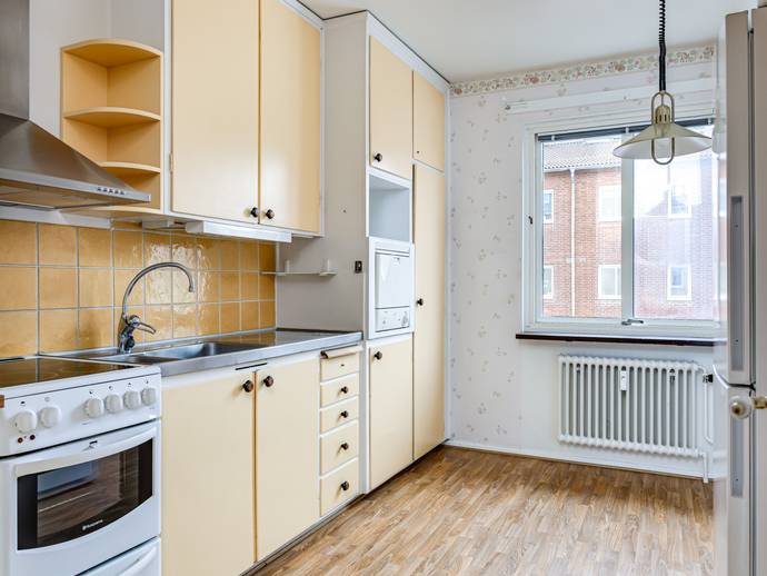 3 rok · 81 m² · Hertig Knutsgatan 37B