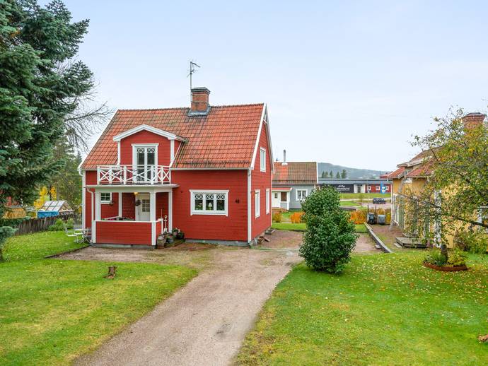 4 rok · 120 m² · Insjövägen 48