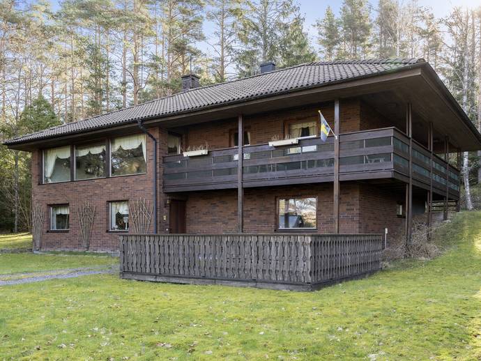 6 rok · 156 m² · Trinnebacken 167