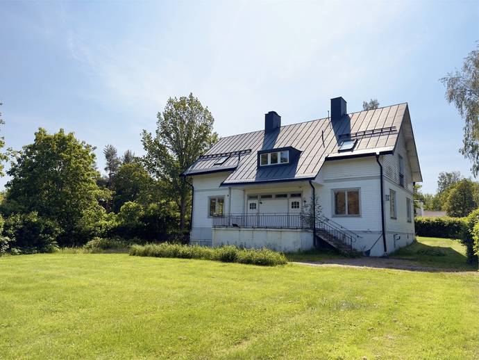7 rok · 230 m² · Kapellvägen 5