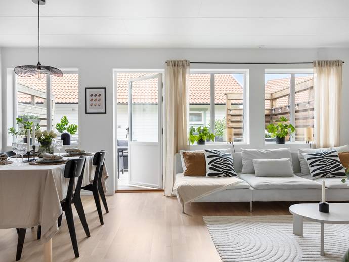 4 rok · 73,7 m² · Genuavägen 13