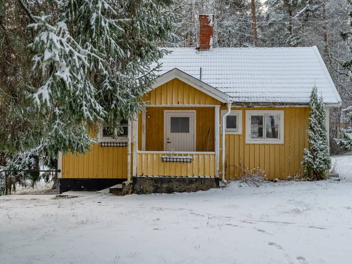 2 rok · 48 m² · Mickolavägen 3