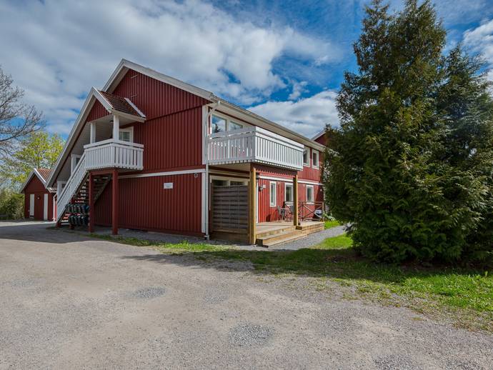 1 rok · 39 m² · Venngarn 370G