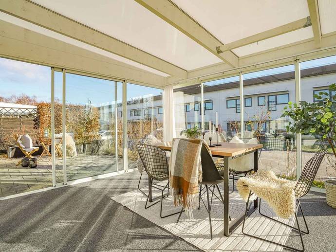 3 rok · 83 m² · Korundvägen 11
