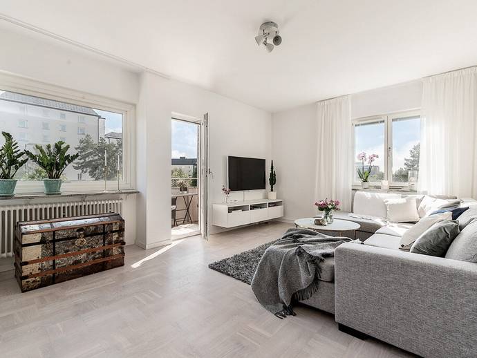 2 rok · 73 m² · Finntorpsvägen 8