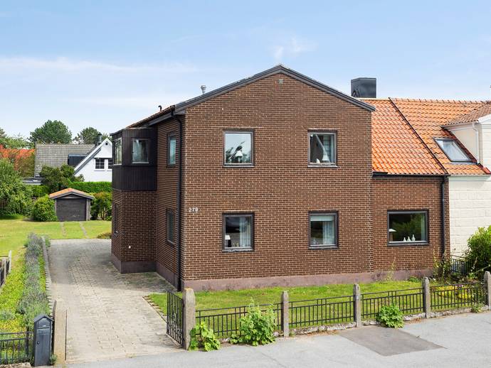 7 rok · 182 m² · Östra Förstadsgatan 279