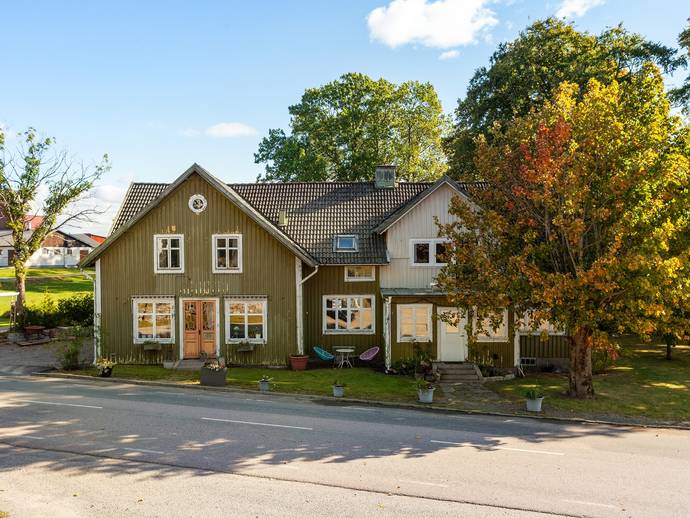 10 rok · 400 m² · Torsåsby Turagård 3