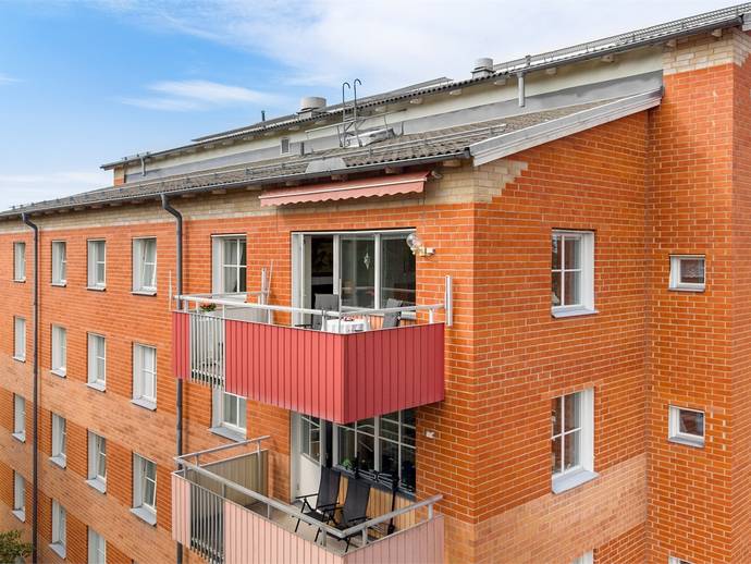 2 rok · 71 m² · Strömstarevägen 1