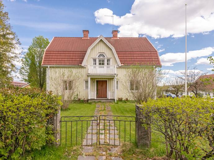 7 rok · 190 m² · Ekebyvägen 44