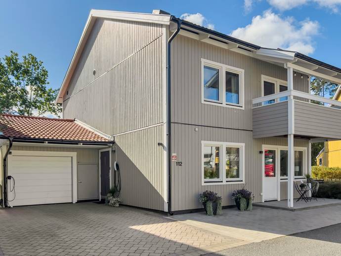 4 rok · 144 m² · Södra Läget 112